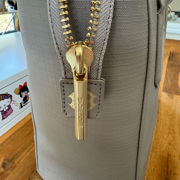 Brand new with tags Dagne Dover Classic tote in Blush - Picture 8 of 12